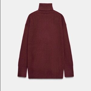 Silver Jeans Women's Burgundy Turtleneck Sweater